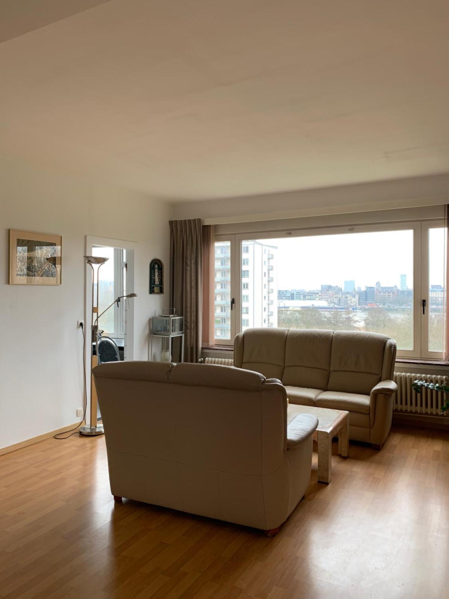 Apartment Linkerover- City Centre & Cathedral View Amberes Exterior foto